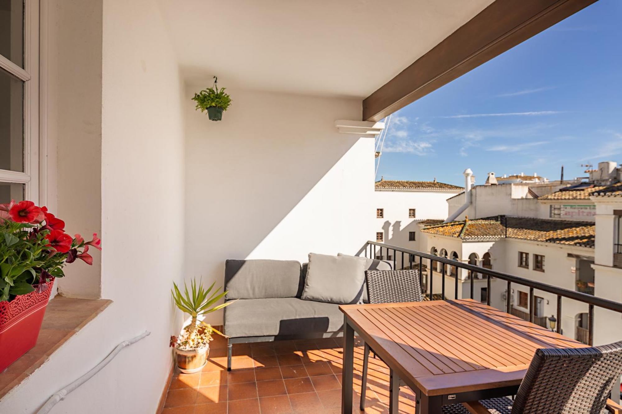 Duquesa Port Studio Apartment - Bright Sunlit Terrace Manilva Extérieur photo